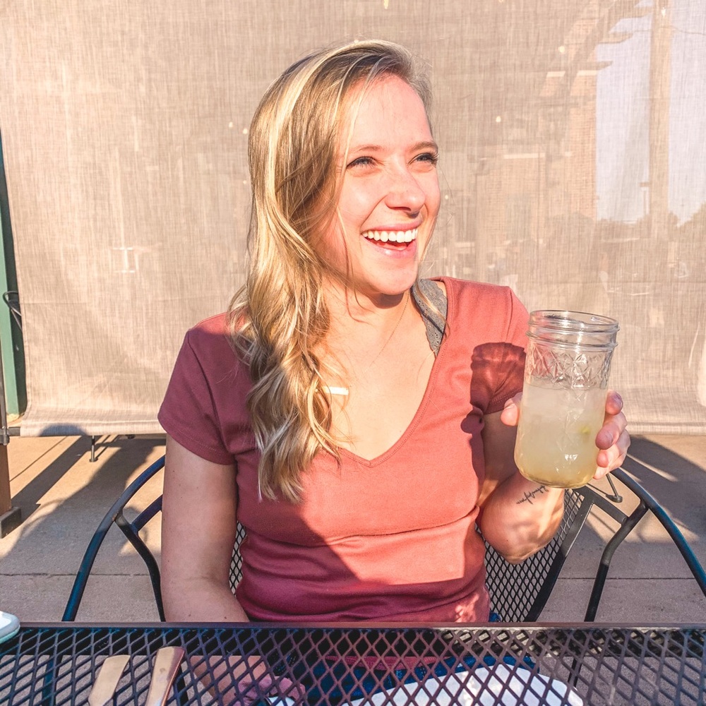 Meet your Posher, Emily